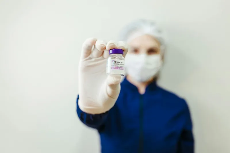 Aplicação de botox na testa