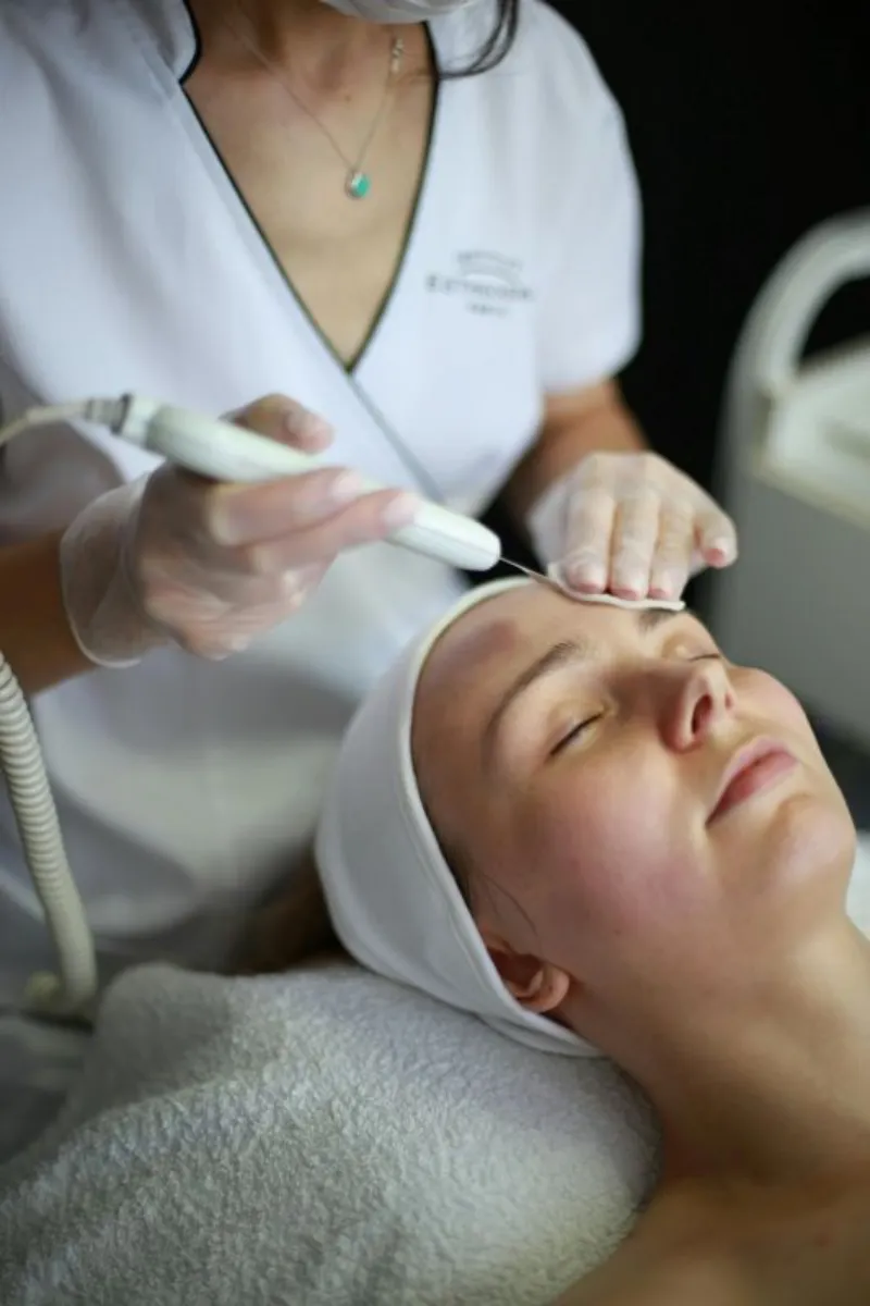 Clínica estética para limpeza de pele